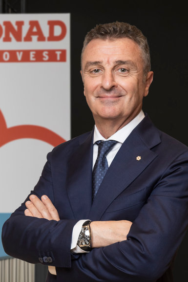 foto Ascari Adamo vert.jpg